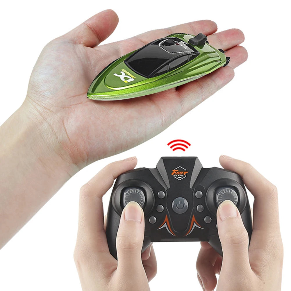 RC Speed Boat Remote Control Watercraft Ship with LED